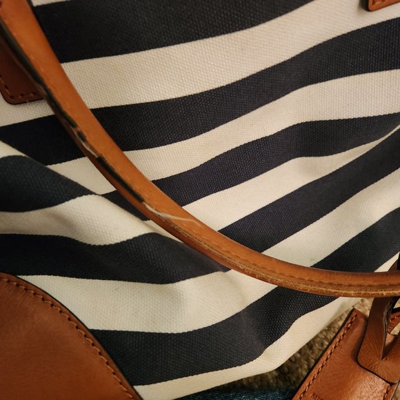 Michael Kors Hamilton - Picture 16 of 16